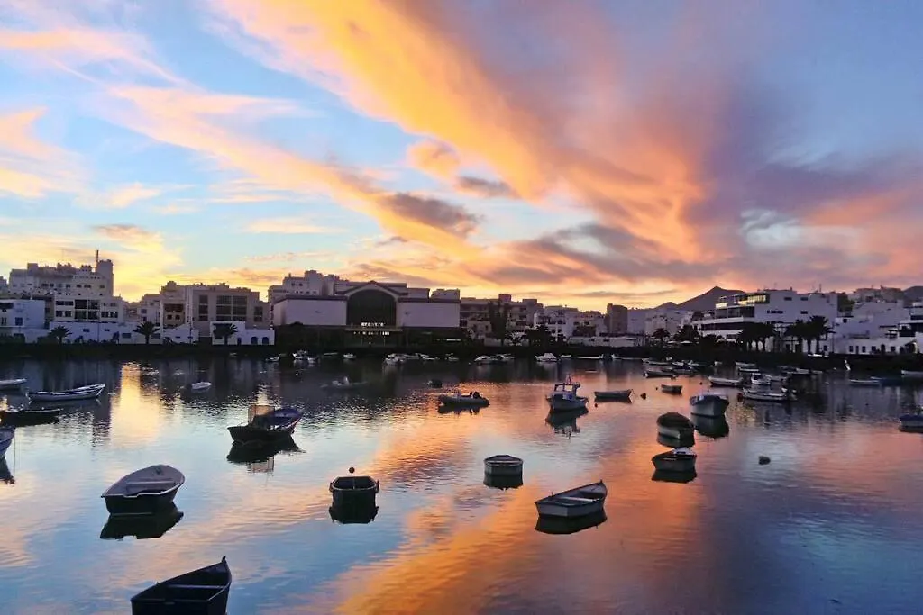 Central Apartment In Arrecife - 1 Or 2 Bedrooms 0*, Arrecife (Lanzarote)